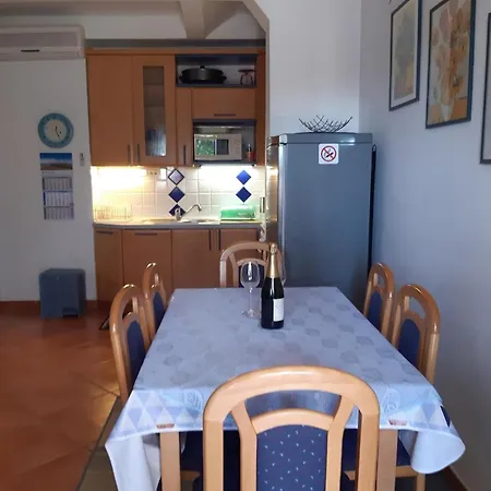 Apartment Fuer 4 Personen Ca 56 Qm In Novigrad, Istrien Istrische Riviera Novigrad (Istria)